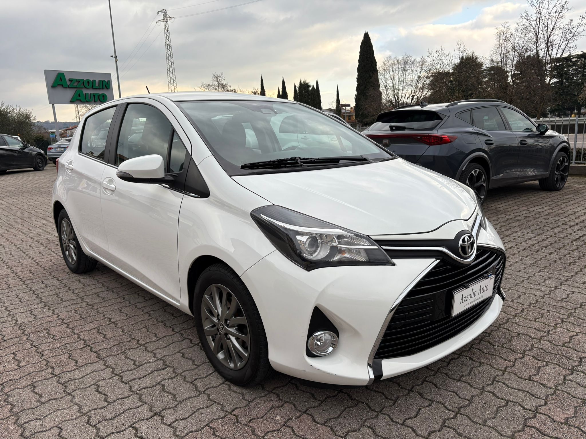 TOYOTA YARIS 5/P 1.4 D4D TAGLIANDATA SI A NEOPATENTATI